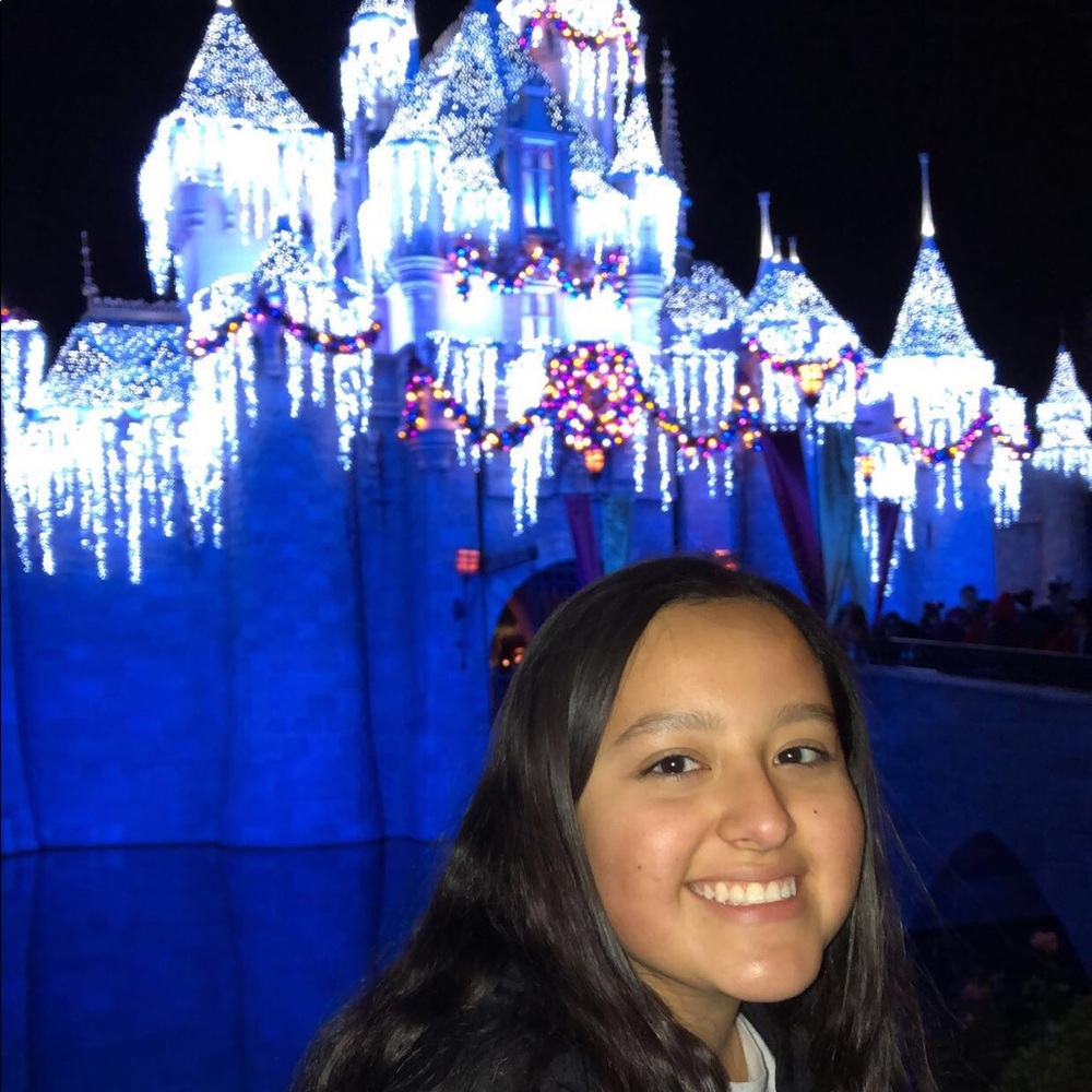Meet your posher, Sierra!